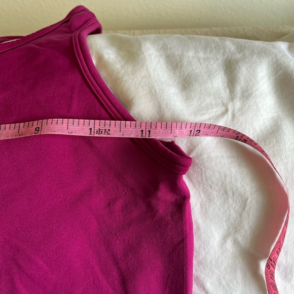 💕EUC Nike “fuschia”Racerback Tank in Large - Picture 2 of 6